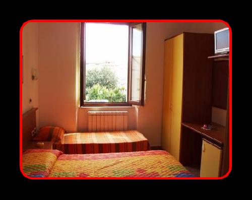 amera Tripla,Bagno privato,Climatizzata,Parcheggio.